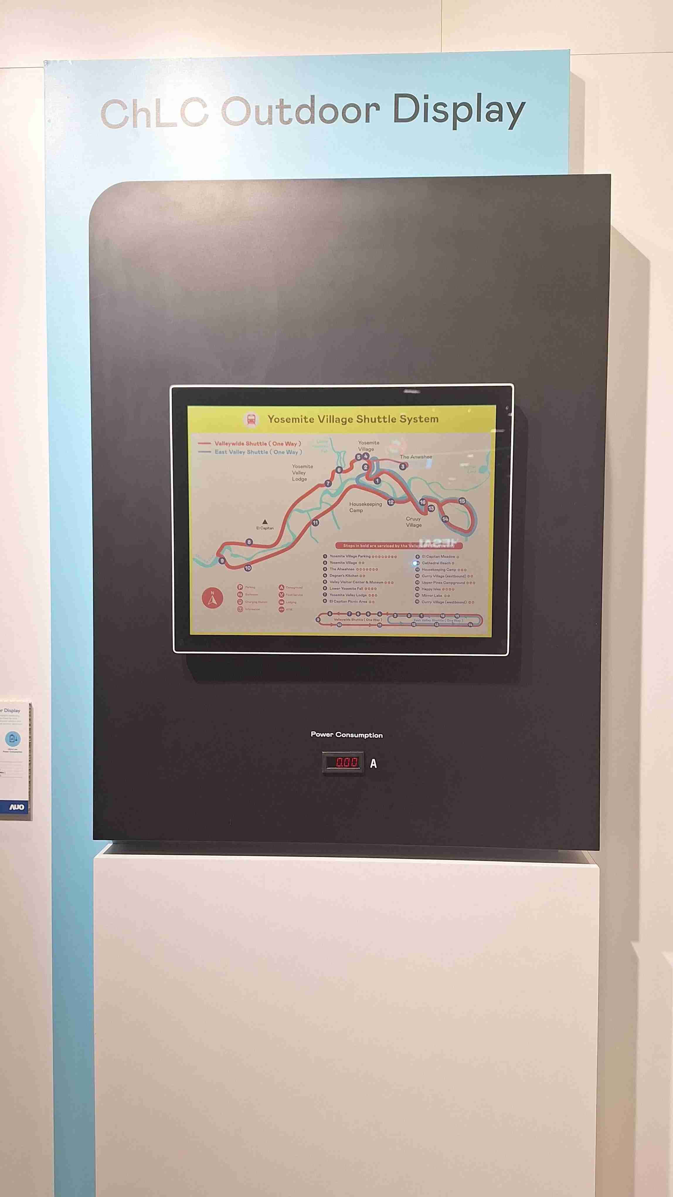 28国际的「胆固醇液晶超低耗能户外全彩显示器」不只环保省电，，，，且符合户外严苛使用环境，，，，拥有在摄氏-30度至85度下的宽温使用优势，，并且强光愈强愈能呈现绝佳的色彩饱和度及显示效果，，易于安装的特性将成为户外电子看板的新首选。。。。